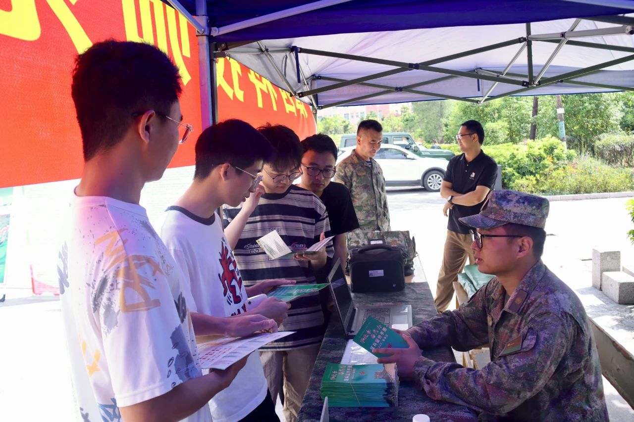 1748348586381742.jpg 5.jpg