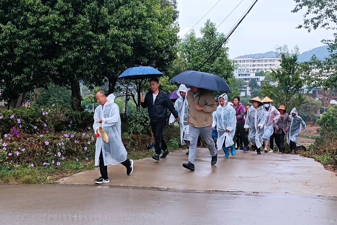 1753113153578999.jpg 4.jpg