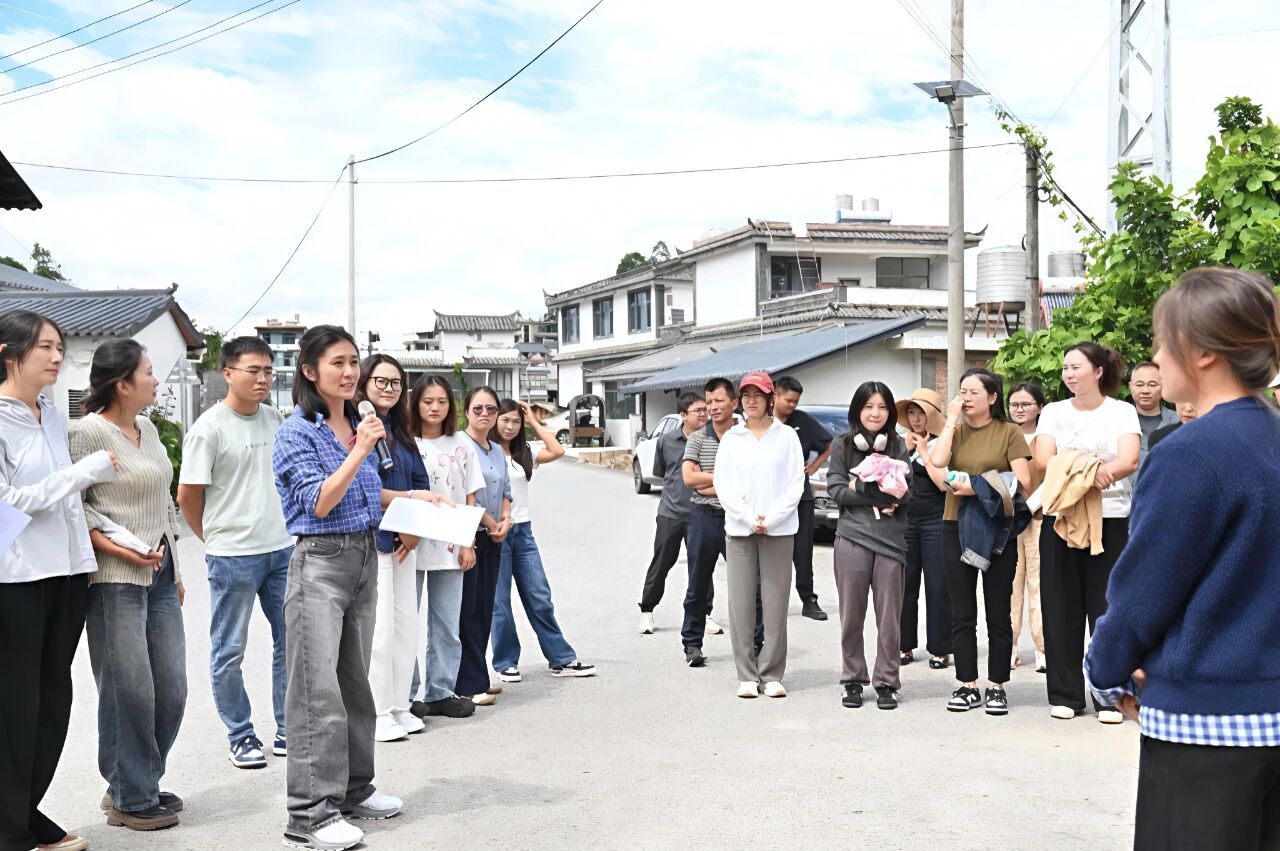 1758634310769300.jpg 2.jpg