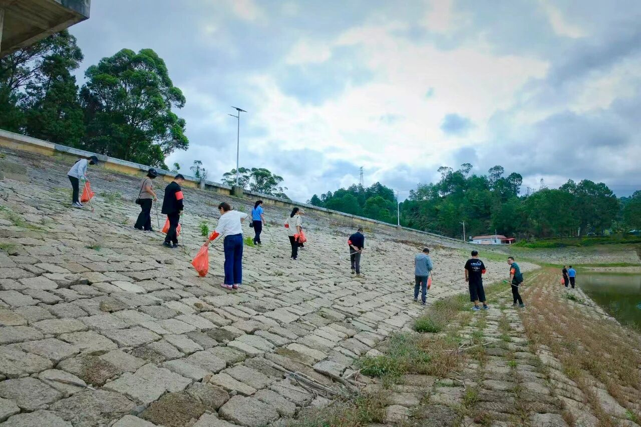 1760194721758459.jpg 1.jpg