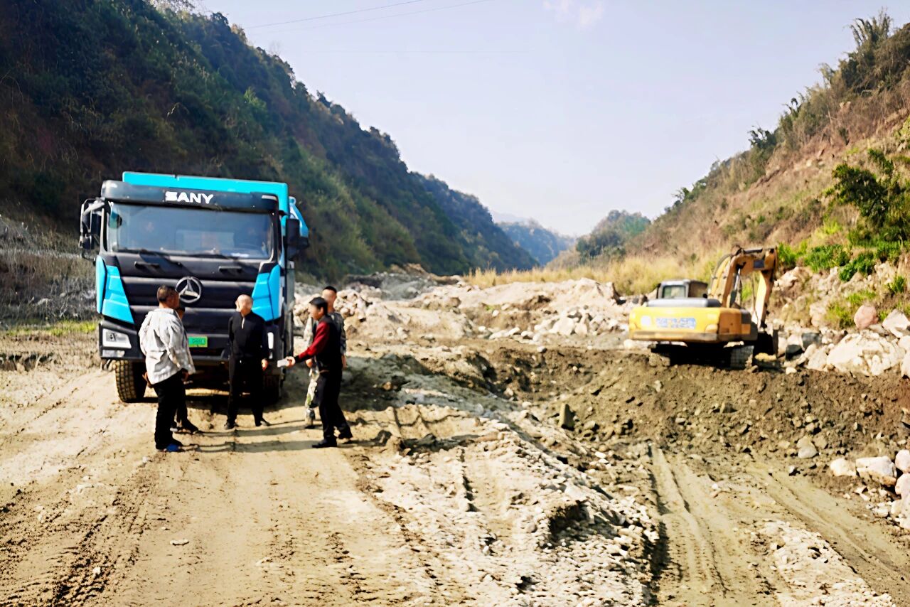 1760194731366917.jpg 3.jpg