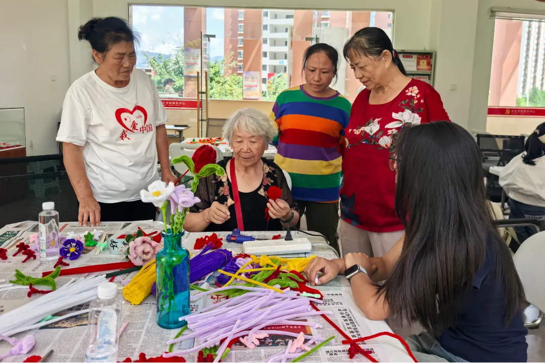 1760535611651301.jpg 4.jpg