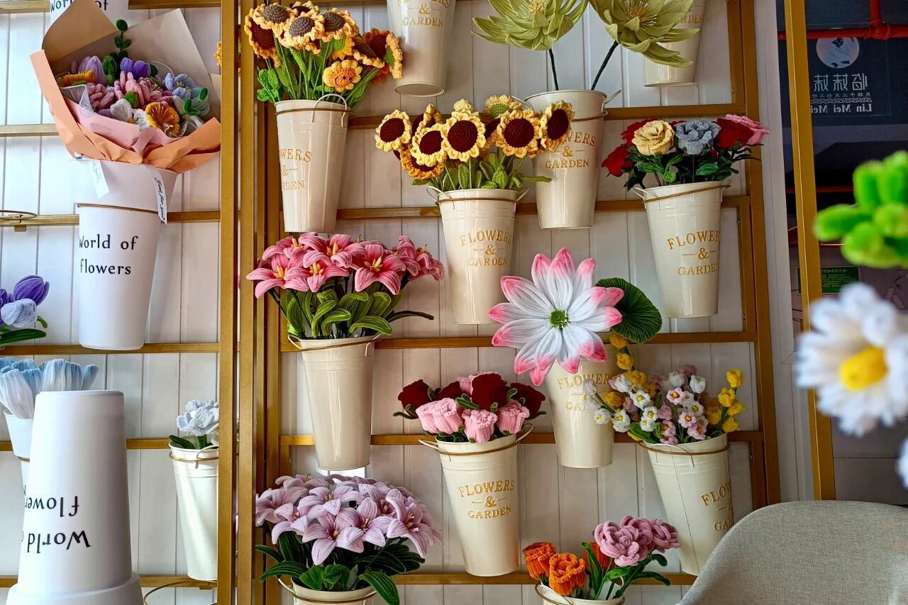 1760535618695020.jpg 5.jpg