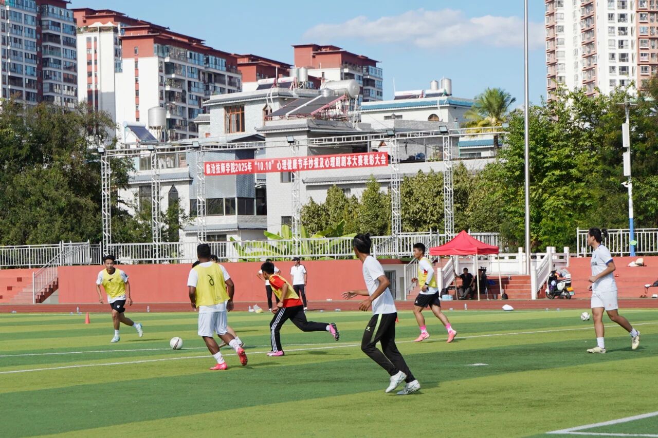 1763898099233389.jpg 2.jpg